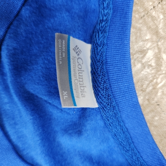 Men's Columbia PFG Sweatshirt  Pullover size XL blue NWT. color may vary due to - Picture 10 of 11